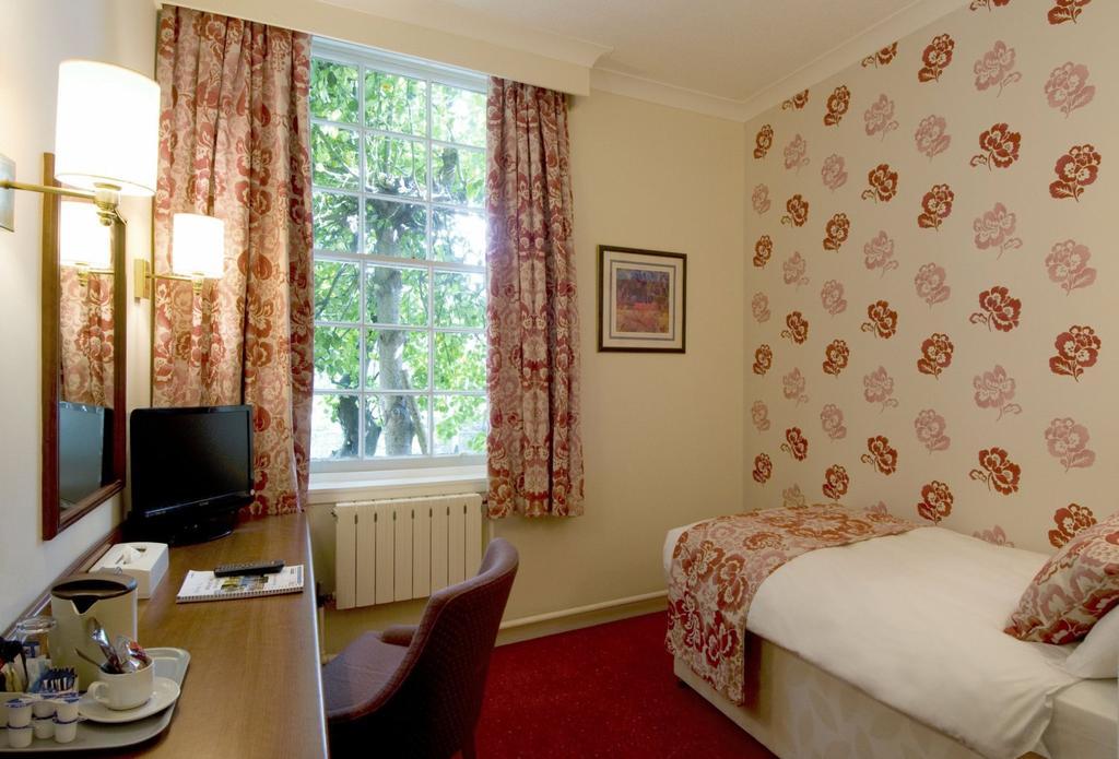 Ellersly House Hotel Edinburgh Szoba fotó